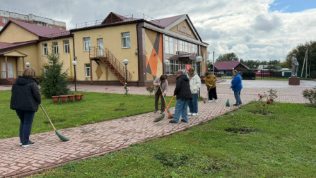 Старт Всекузбасских субботников. Старт Всекузбасских субботников.