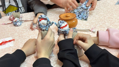 «Народная игрушка: от куклы до оберега»