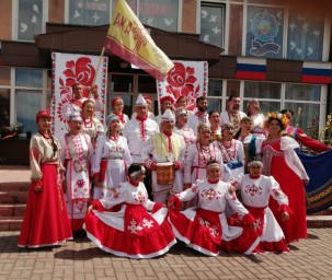 Фольклорный праздник "Красно лето"